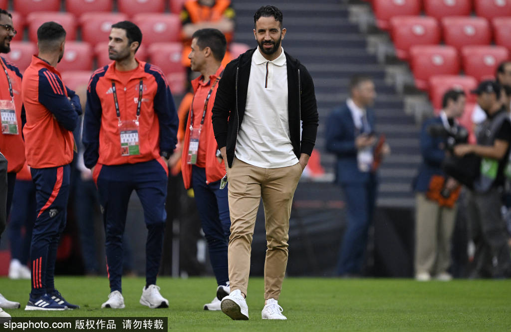 效射手, 求吉鲁的接 效射手, 求吉鲁的接