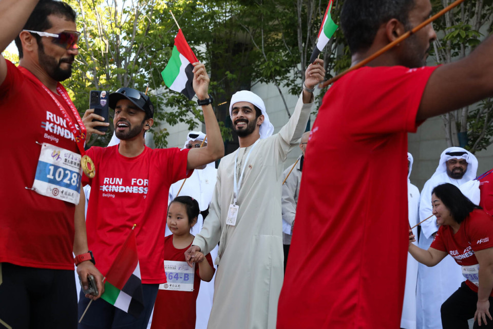 独具特色的, 年在阿布扎 独具特色的, 年在阿布扎